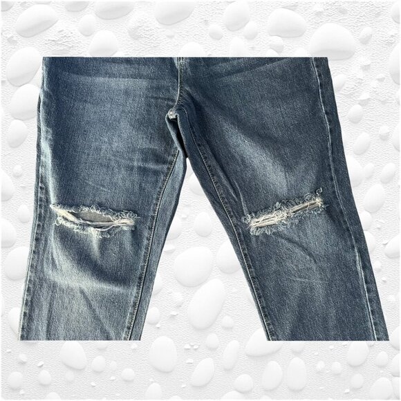 "ROYALTY FOR ME" HIGH-RISE MOM FIT JEANS - 10 NWT - Picture 8 of 10